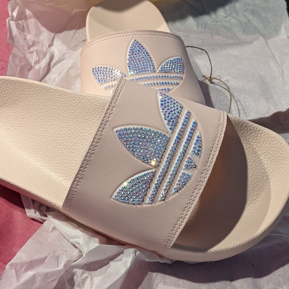 New Adidas Adilette Pink Trefoil Swarovski Crystal Style Slides Size 9 Bling